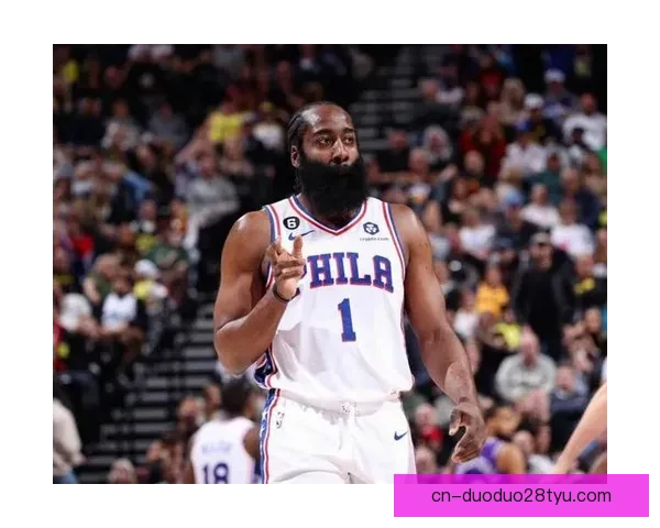 篮网轻取对手迎六连胜 哈登三节表现出色